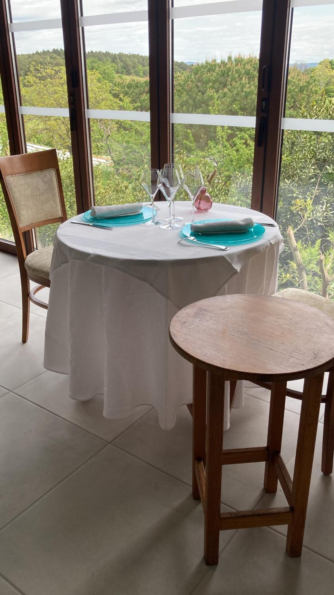 Aux Vieux Arceaux Hotel Mercuer Luaran gambar