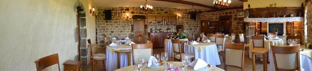 Aux Vieux Arceaux Hotel Mercuer Luaran gambar