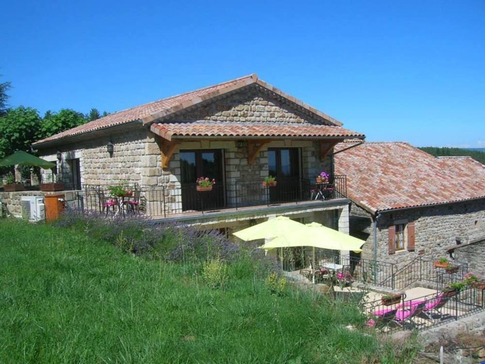 Aux Vieux Arceaux Hotel Mercuer Luaran gambar