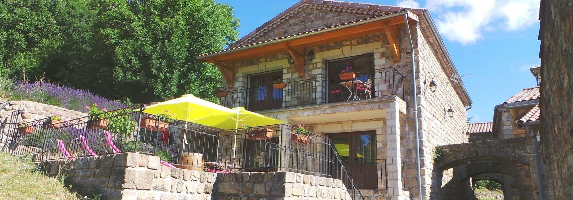Aux Vieux Arceaux Hotel Mercuer Luaran gambar